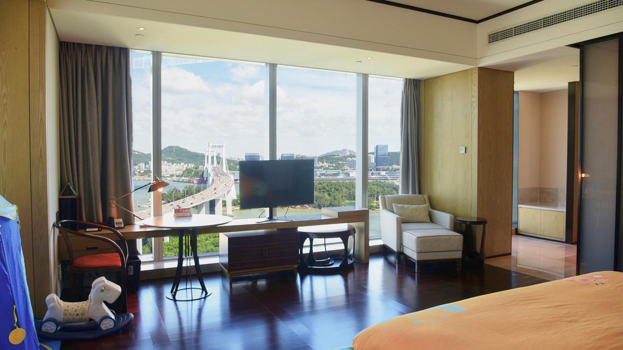 Hualuxe Xiamen Haicang Habour View Екстериор снимка